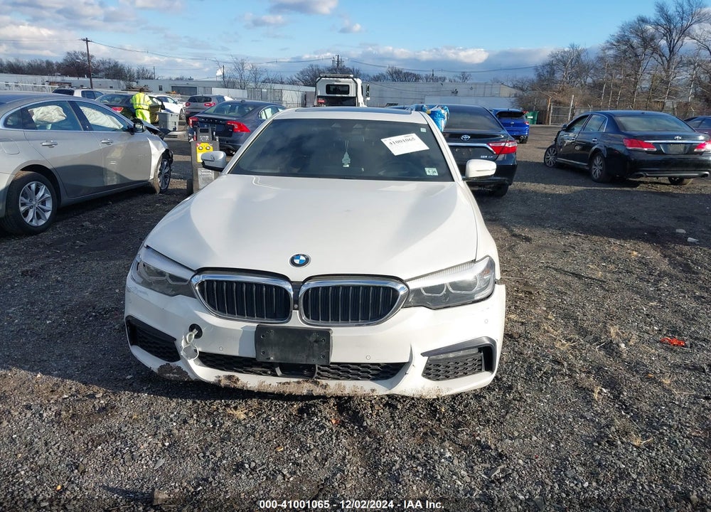 2019 BMW 540I XDRIVE VIN: WBAJE7C57KWW20945