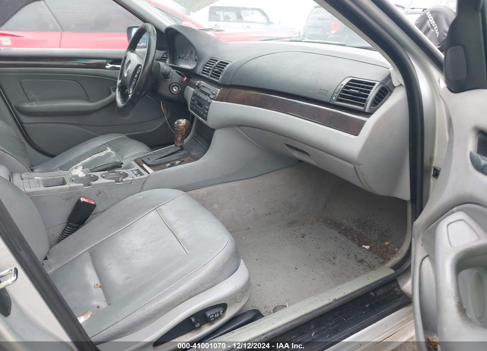 2002 BMW 325I VIN: WBAET37422NJ18593