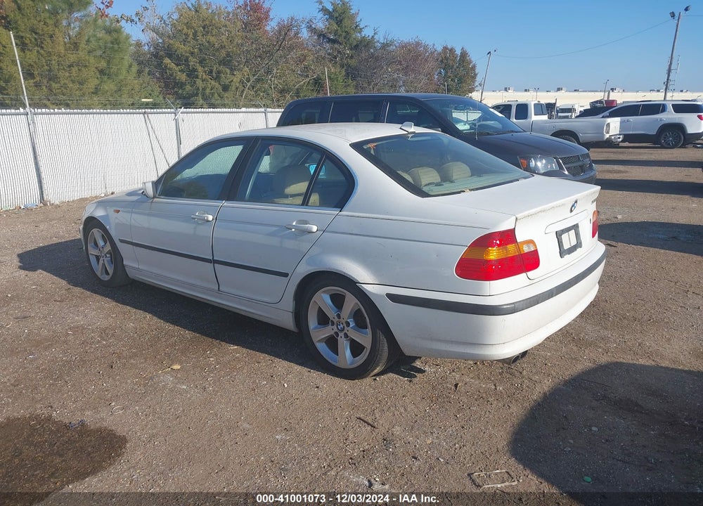 2005 BMW 330I VIN: WBAEV53425KM42421
