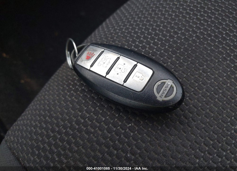 2013 NISSAN VERSA 1.6 SL VIN: 3N1CN7AP9DL847601
