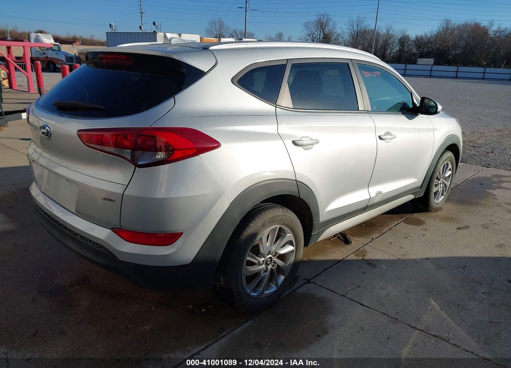 2018 HYUNDAI TUCSON SEL VIN: KM8J3CA45JU769694