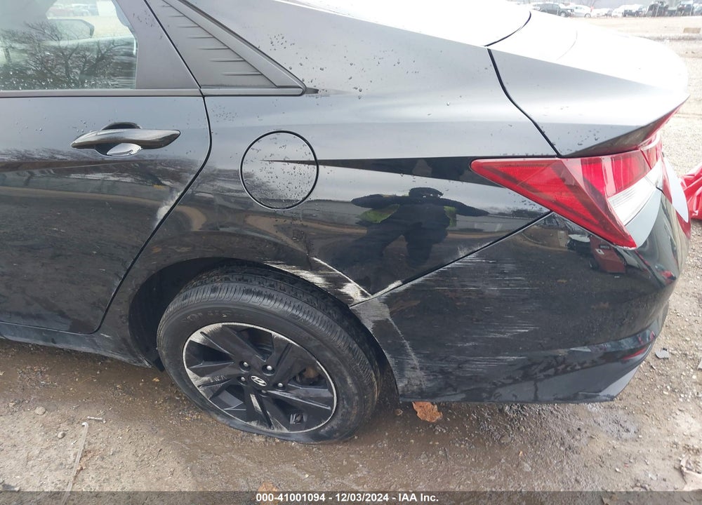 2021 HYUNDAI ELANTRA SEL VIN: 5NPLM4AG4MH003402