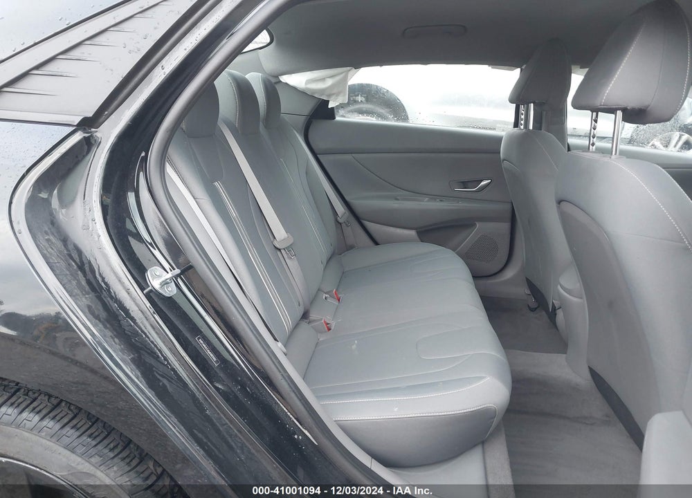 2021 HYUNDAI ELANTRA SEL VIN: 5NPLM4AG4MH003402