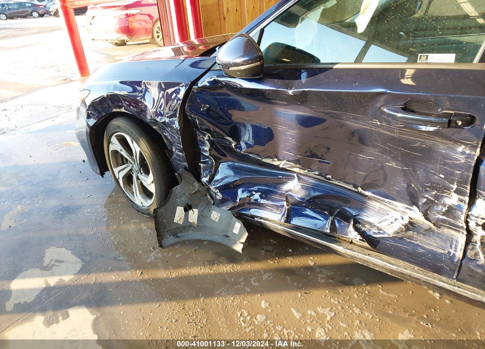 2018 HONDA ACCORD EX-L 2.0T VIN: 1HGCV2F58JA011564