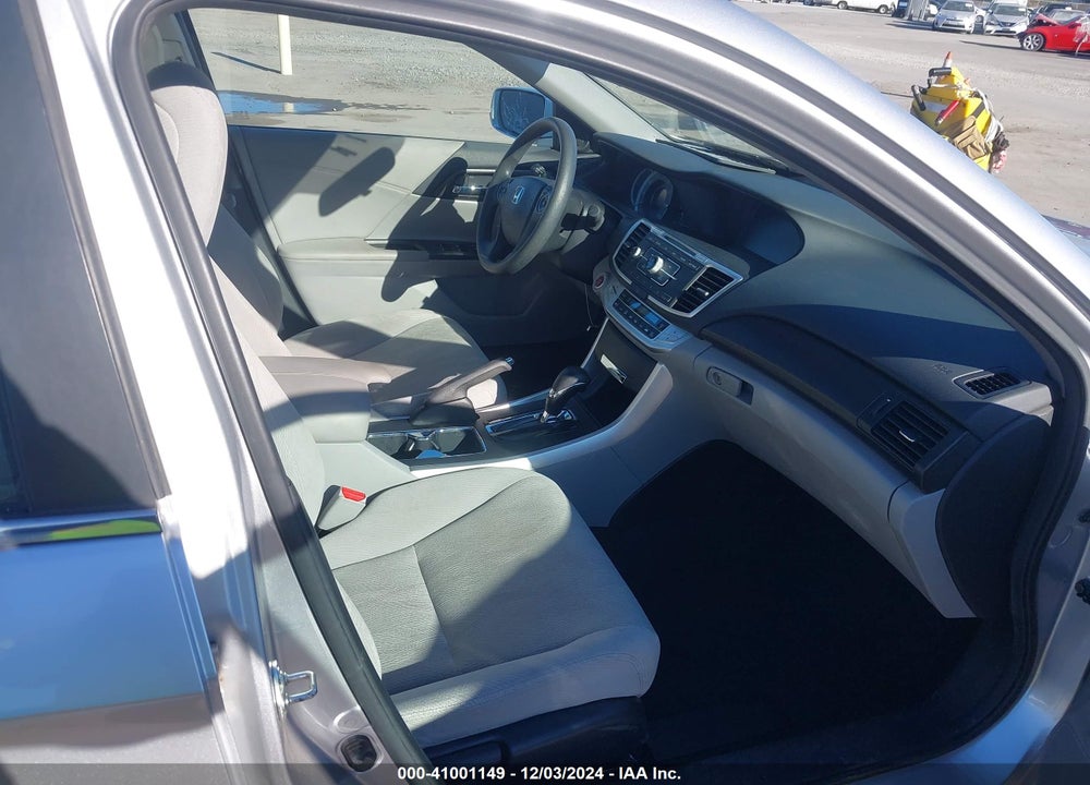 2014 HONDA ACCORD EX VIN: 1HGCR2F75EA281783