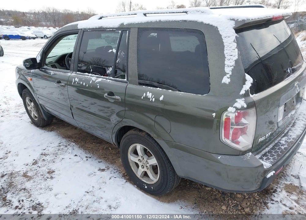 2006 HONDA PILOT EX VIN: 2HKYF184X6H512147