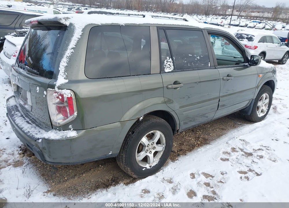 2006 HONDA PILOT EX VIN: 2HKYF184X6H512147