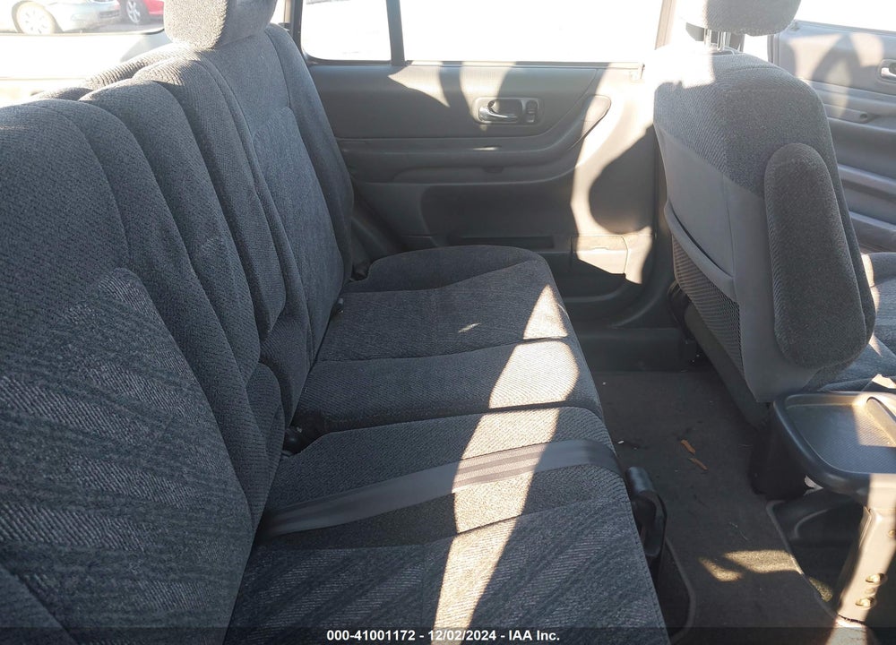 2001 HONDA CR-V EX VIN: JHLRD18611C037541