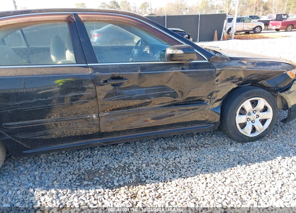 2010 KIA OPTIMA LX VIN: KNAGG4A88A5435288