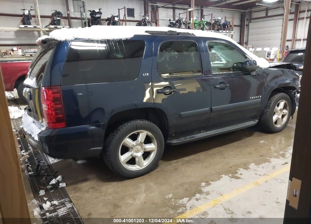 2007 CHEVROLET TAHOE LTZ VIN: 1GNFK13057J106543
