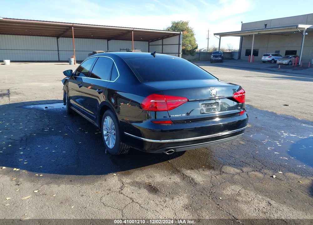 2016 VOLKSWAGEN PASSAT VIN: 1VWBT7A36GC002472