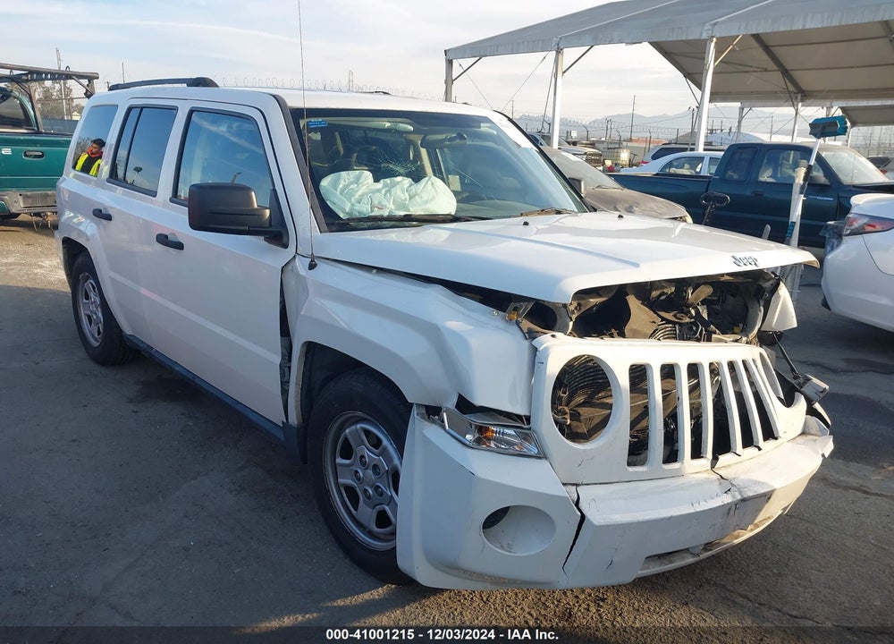 2008 JEEP PATRIOT VIN: 1J8FT28058D756468