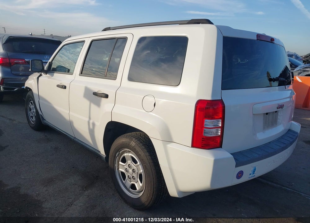 2008 JEEP PATRIOT VIN: 1J8FT28058D756468