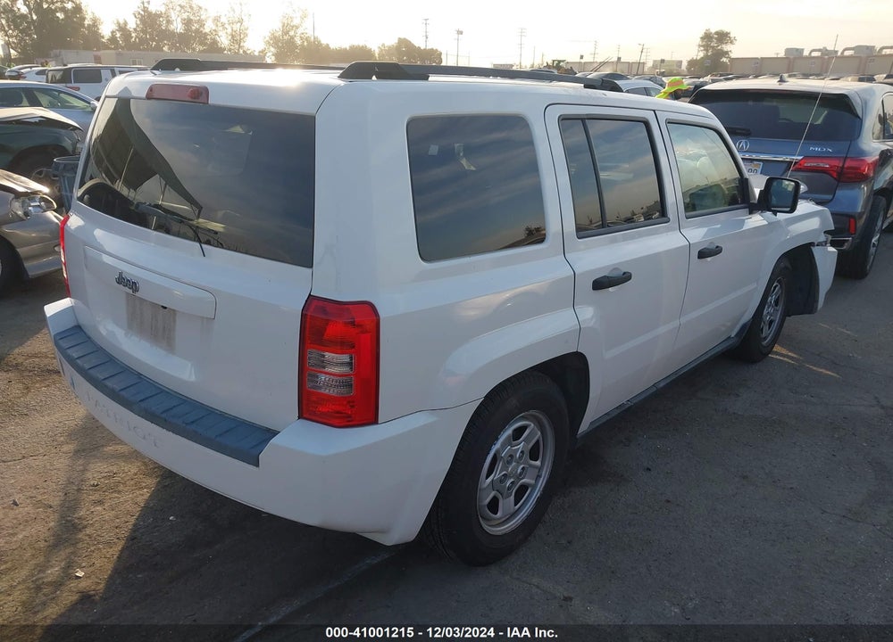 2008 JEEP PATRIOT VIN: 1J8FT28058D756468