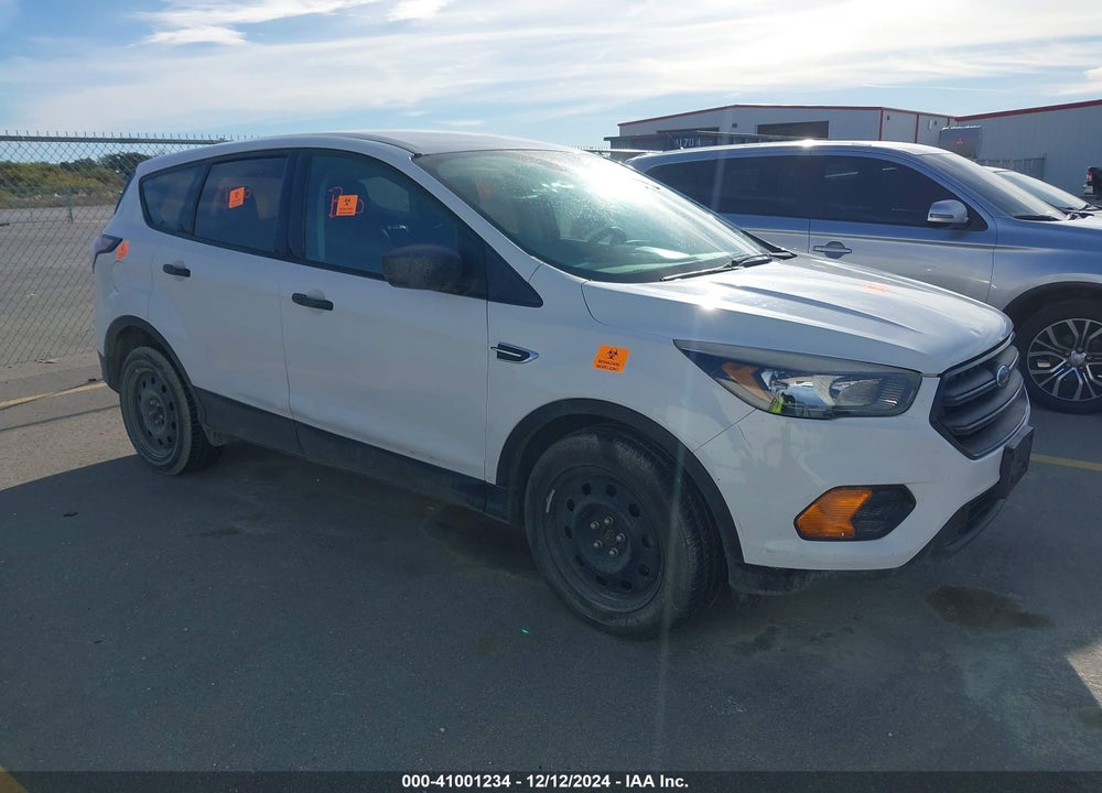 2018 FORD ESCAPE S VIN: 1FMCU0F76JUB11762