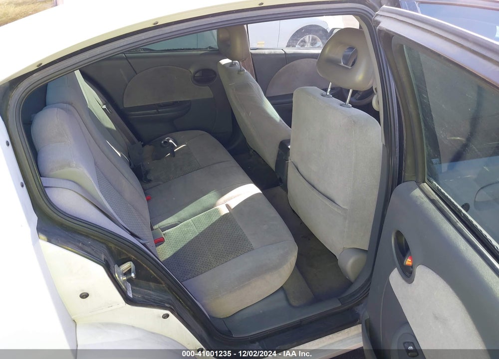 2007 SATURN ION 3 VIN: 1G8AL55F67Z181501
