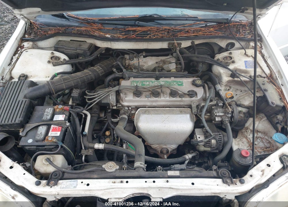2001 HONDA ACCORD 2.3 LX VIN: 1HGCG66591A077915