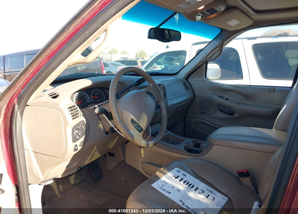 2000 FORD EXPEDITION EDDIE BAUER VIN: 1FMFU18L6YLB72185