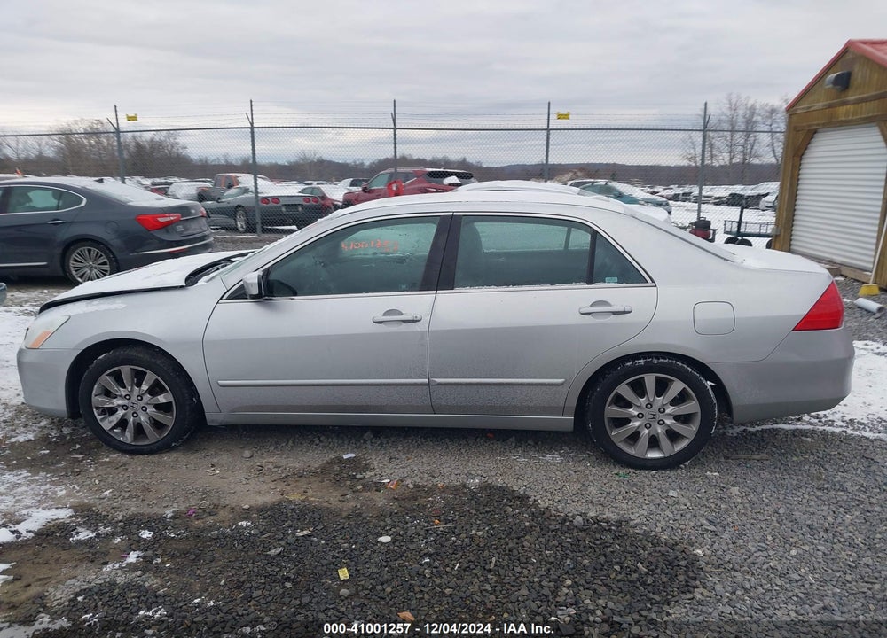 2007 HONDA ACCORD 3.0 EX VIN: 1HGCM66597A021636