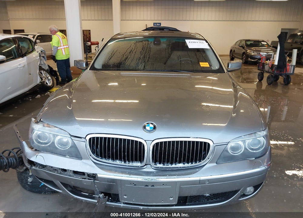 2006 BMW 750LI VIN: WBAHN83526DT39366
