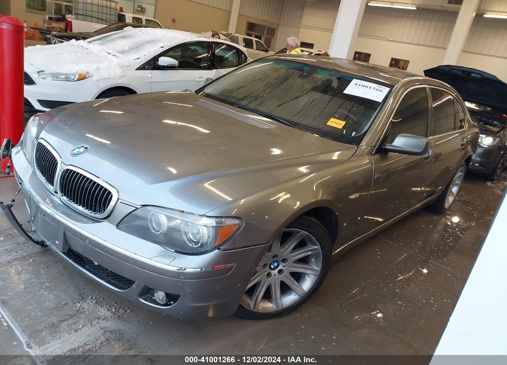 2006 BMW 750LI VIN: WBAHN83526DT39366