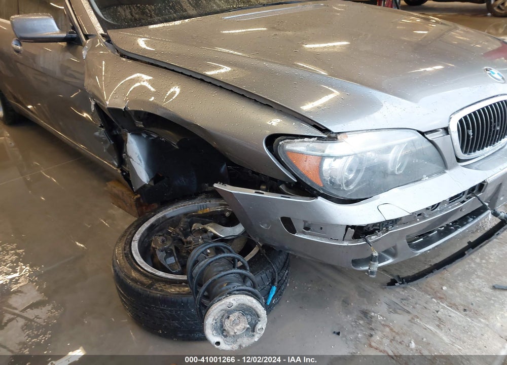 2006 BMW 750LI VIN: WBAHN83526DT39366