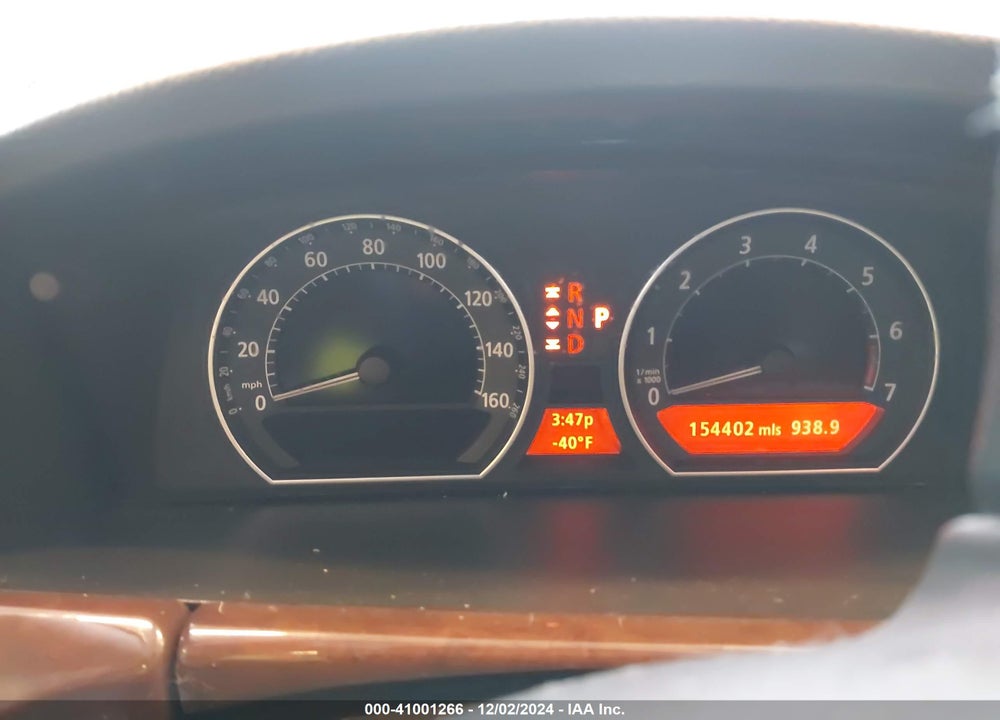 2006 BMW 750LI VIN: WBAHN83526DT39366