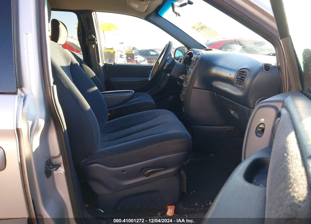 2001 DODGE GRAND CARAVAN SPORT VIN: 2B4GP44R41R299104