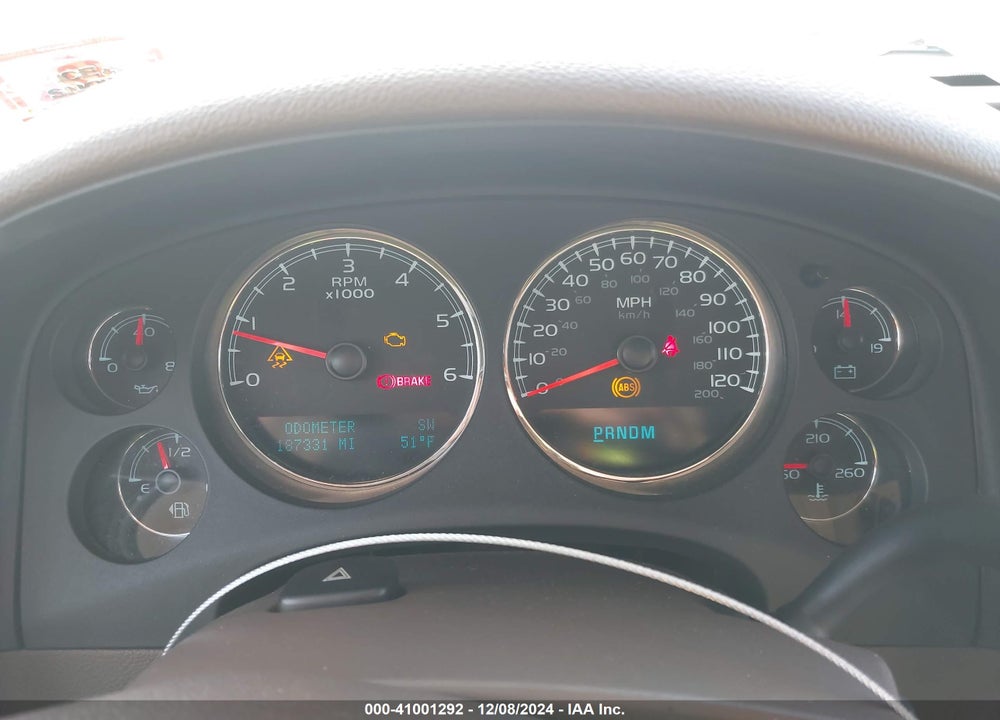 2011 CHEVROLET AVALANCHE 1500 LTZ VIN: 3GNTKGE39BG124857