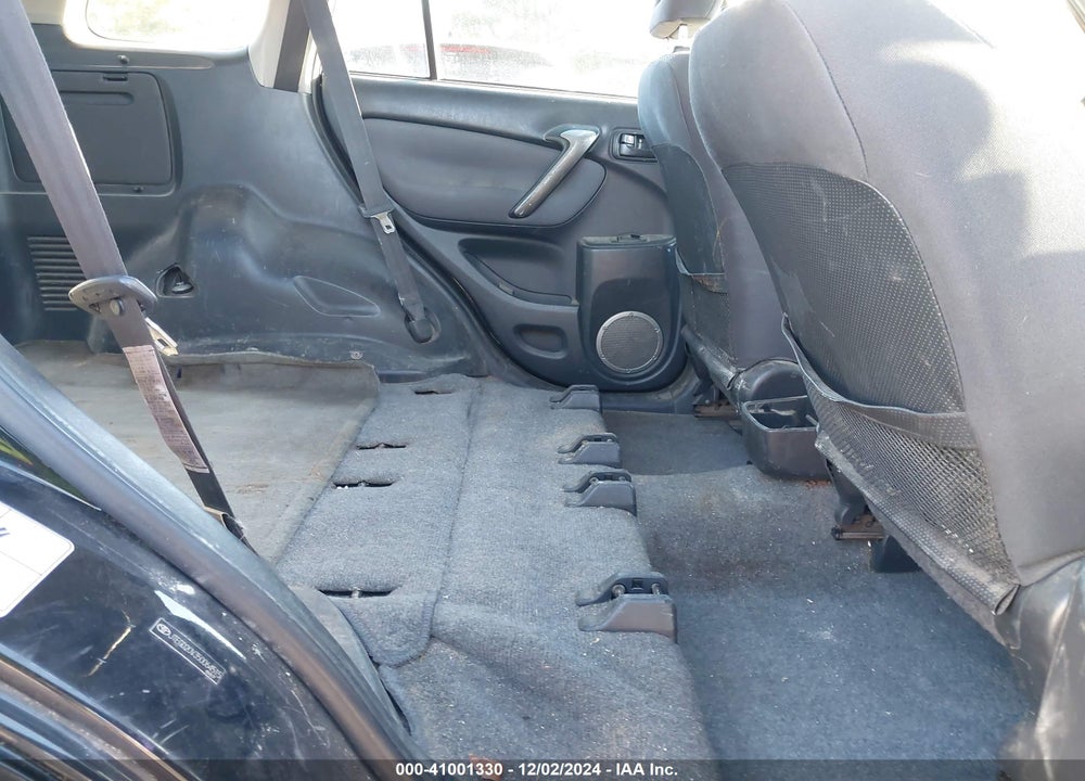 2005 TOYOTA RAV4 VIN: JTEGD20V350064515