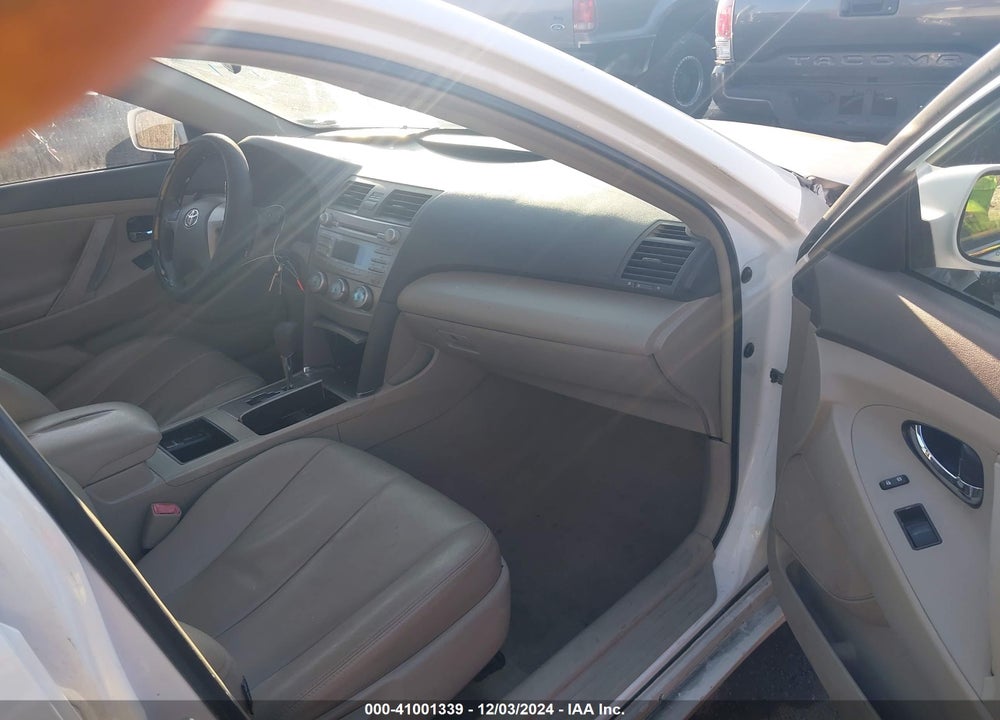 2008 TOYOTA CAMRY LE VIN: 4T4BE46K78R044531