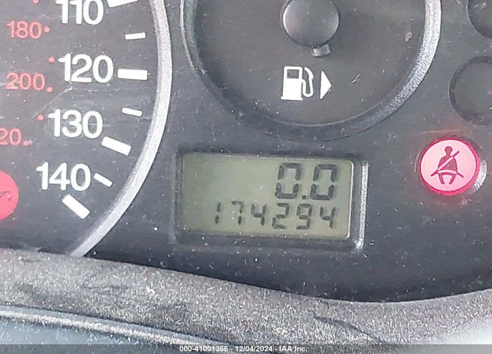 2001 FORD FOCUS SE VIN: 1FAFP34P61W163920