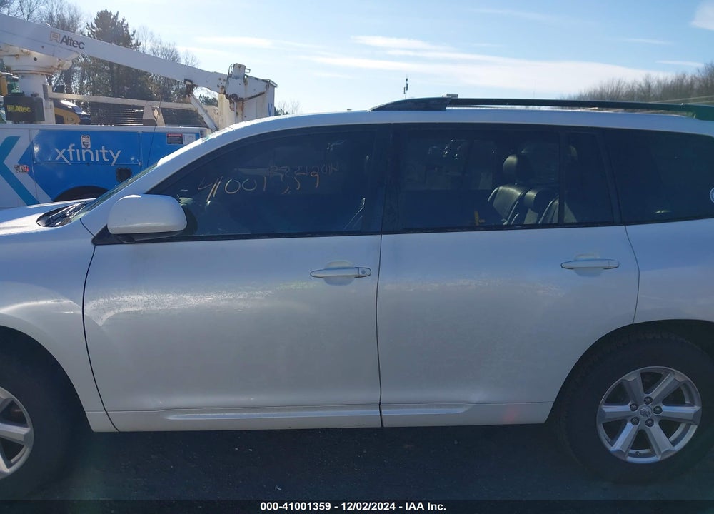 2009 TOYOTA HIGHLANDER VIN: JTEDA41A492002330