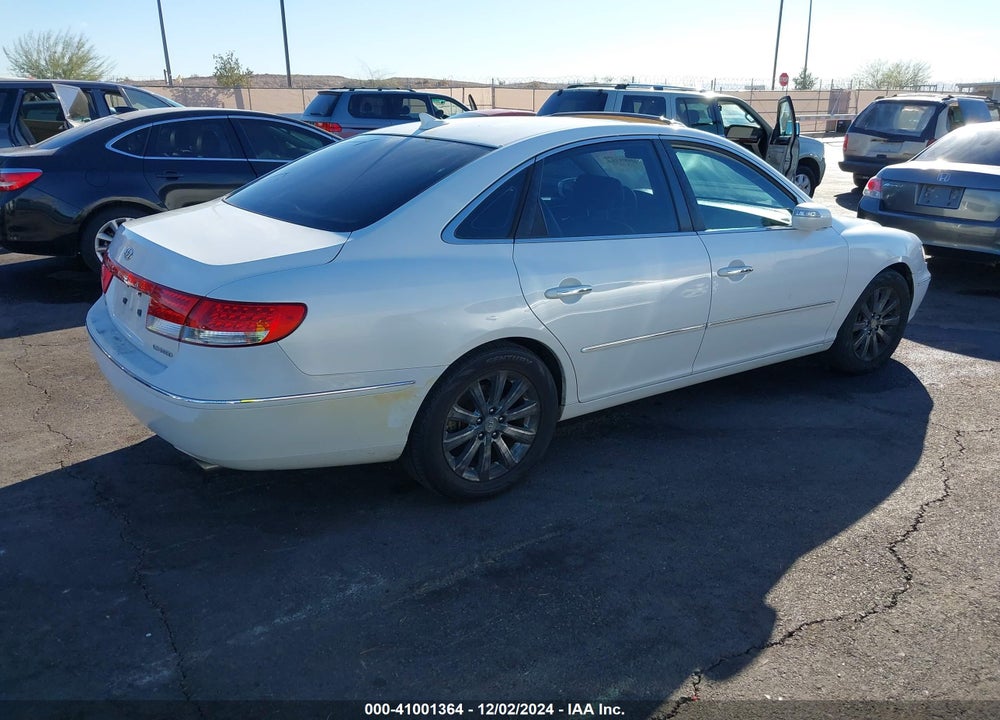 2009 HYUNDAI AZERA LIMITED VIN: KMHFC46F19A356884