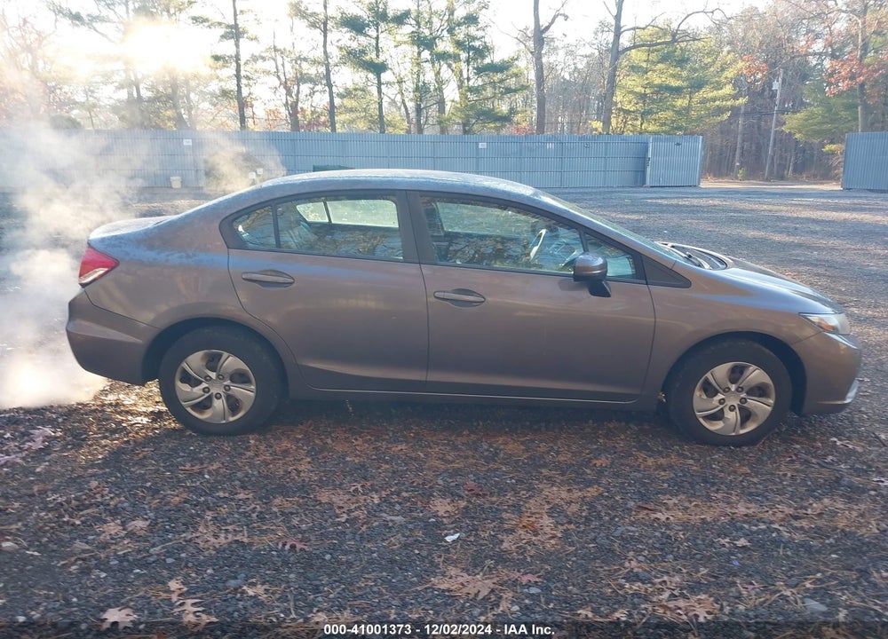 2015 HONDA CIVIC LX VIN: 19XFB2F53FE287028