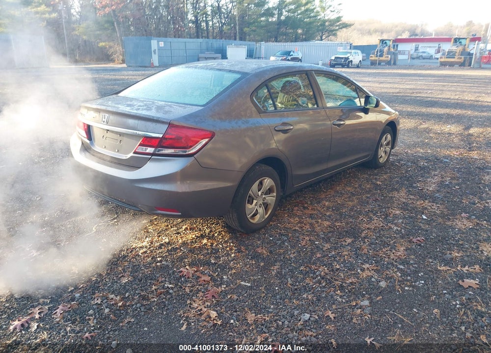 2015 HONDA CIVIC LX VIN: 19XFB2F53FE287028