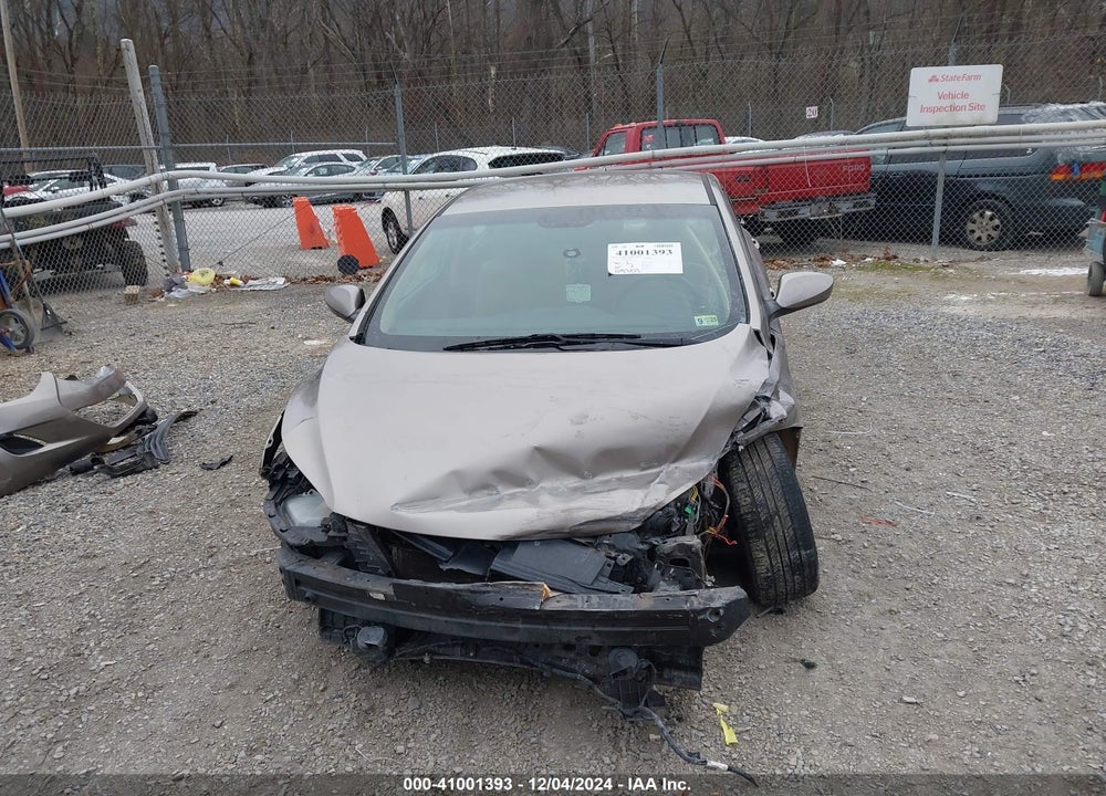 2013 HYUNDAI ELANTRA GLS VIN: 5NPDH4AE6DH351693