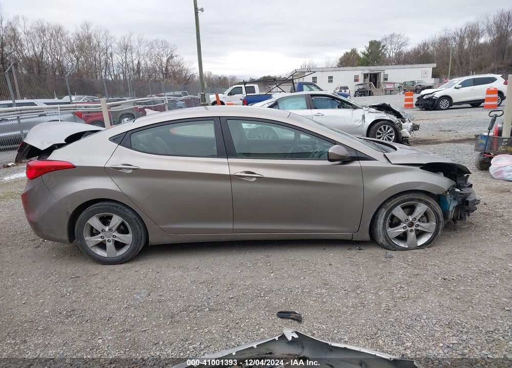 2013 HYUNDAI ELANTRA GLS VIN: 5NPDH4AE6DH351693