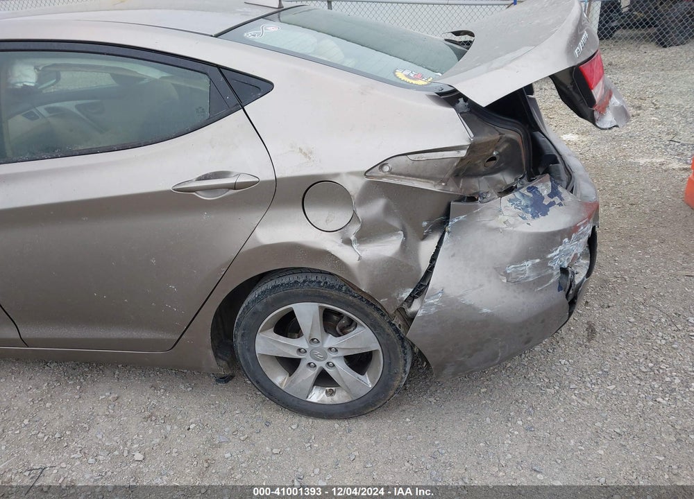 2013 HYUNDAI ELANTRA GLS VIN: 5NPDH4AE6DH351693