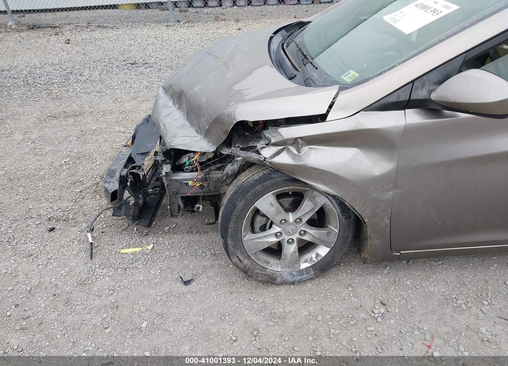 2013 HYUNDAI ELANTRA GLS VIN: 5NPDH4AE6DH351693
