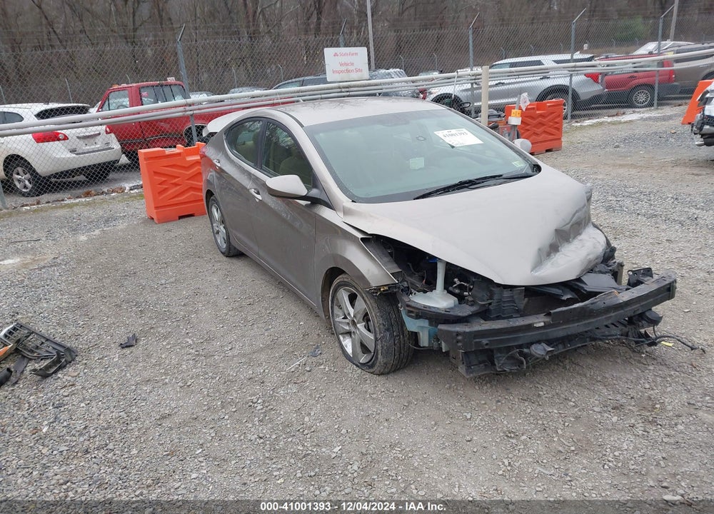 2013 HYUNDAI ELANTRA GLS VIN: 5NPDH4AE6DH351693