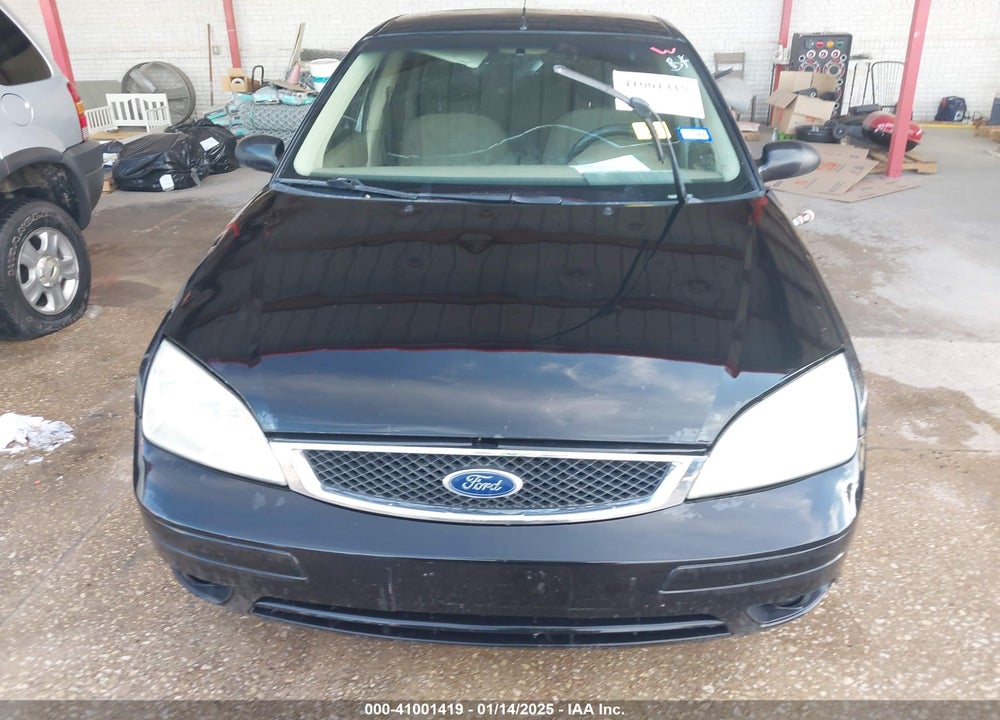 2006 FORD FOCUS VIN: 1FAHP34N06W157027