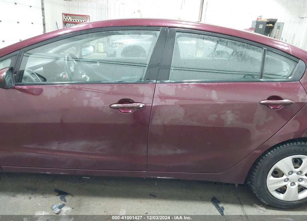 2018 KIA FORTE VIN: 3KPFK4A78JE220695