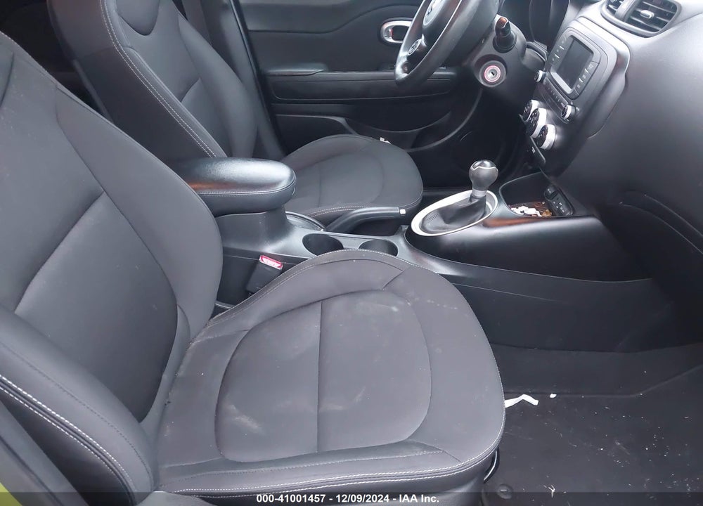 2018 KIA SOUL VIN: KNDJN2A26J7893284