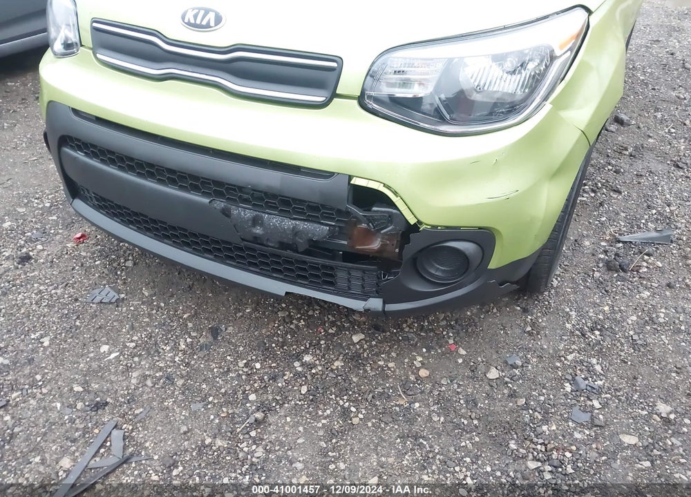 2018 KIA SOUL VIN: KNDJN2A26J7893284