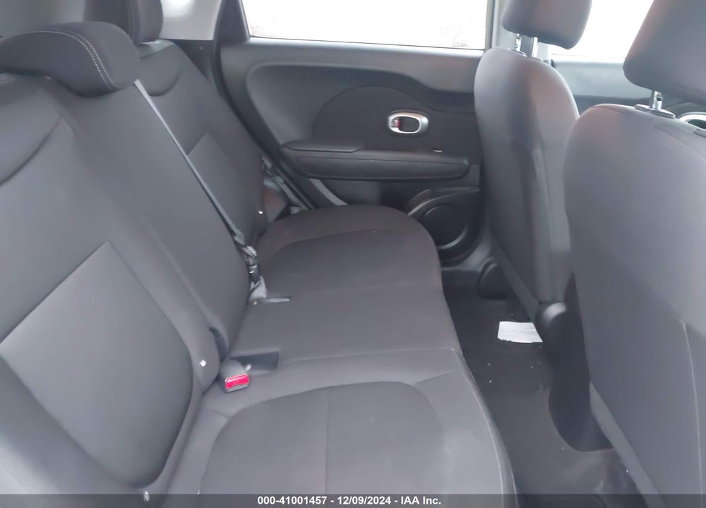 2018 KIA SOUL VIN: KNDJN2A26J7893284