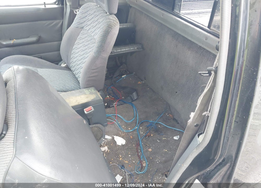 1995 NISSAN TRUCK KING CAB SE/KING CAB XE VIN: 1N6HD16S9SC435152