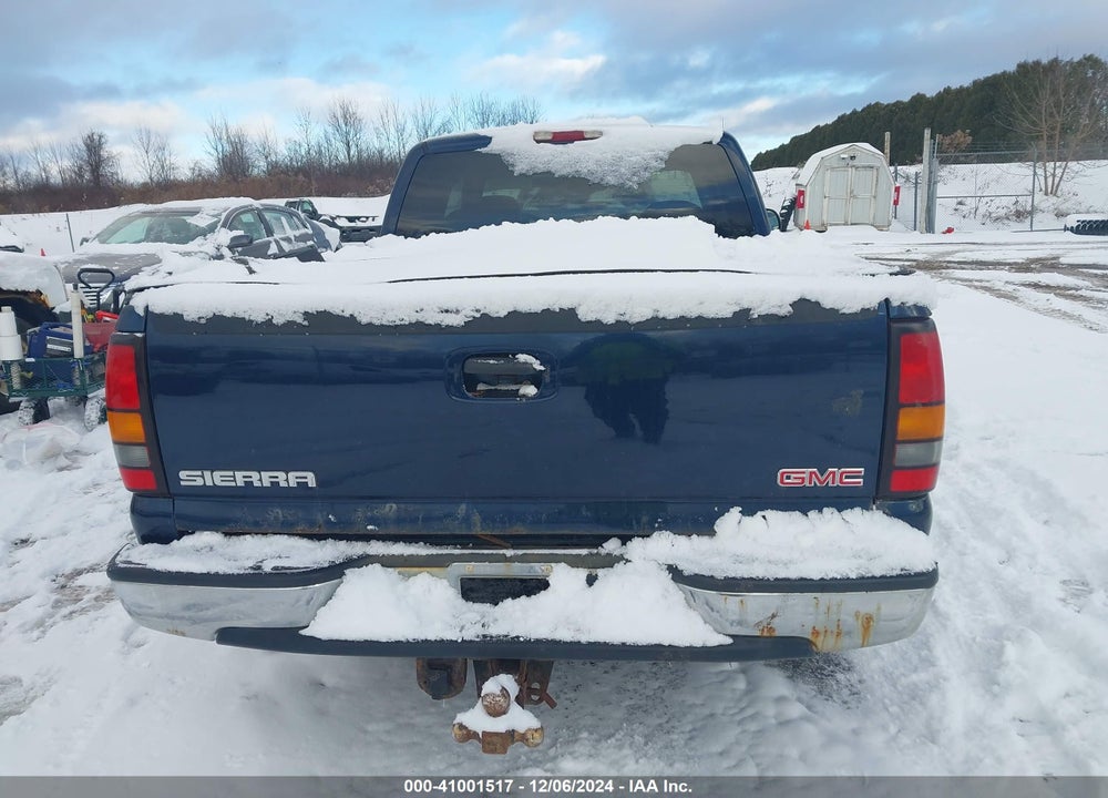 2007 GMC SIERRA 1500 CLASSIC SLT VIN: 2GTEK19B771105076