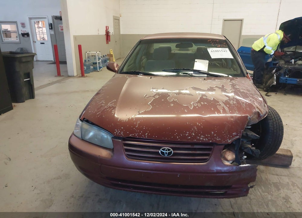 1999 TOYOTA CAMRY LE V6 VIN: JT2BF22K9X0162228
