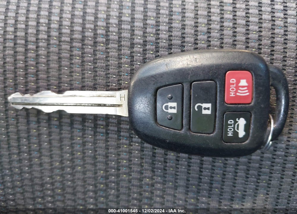 2016 TOYOTA COROLLA S PLUS VIN: 5YFBURHE5GP544401
